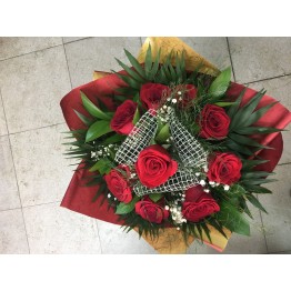 БУКЕТ 9 РОЗИ